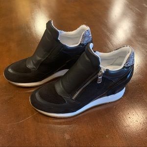 NEW Geox Respira Wedge Sneakers